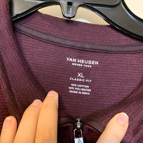 Van Heusen never tuck maroon half zip jacket - Picture 3 of 4